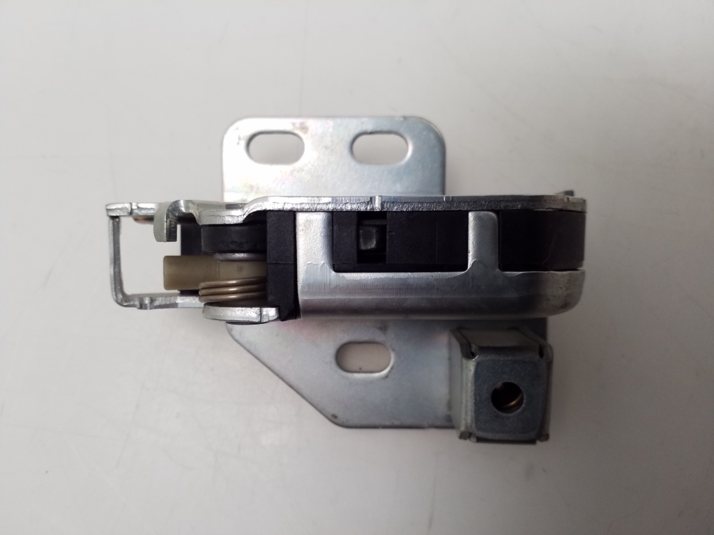 Used Mercedes Benz Sprinter Rear side door lock A9067401235