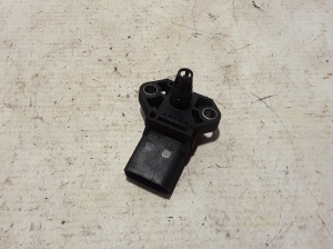 Volkswagen Tiguan (2007–2016) Õhuvoolu andur 038906051C - 3