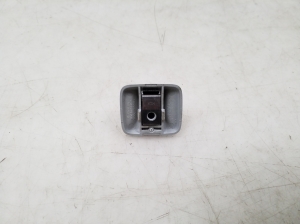 Volkswagen Tiguan (2007–2016) Muu kinnitus 1K0857561B - 4