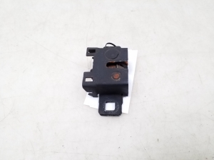 Land Rover Sport L320 (2005–2013) Kapoti lukk - 3