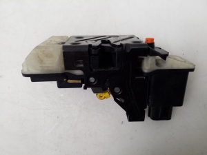 VOLVO S80 I (1998–2006) Rear side door lock - 2