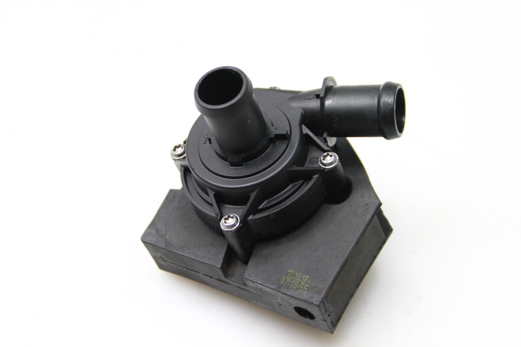 Volkswagen Up (2012–2026) Zusatzwasserpumpe 5Q0965567 Volkswagen Up (2012–2026) Zusatzwasserpumpe 5Q0965567