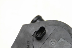 Volkswagen Up (2012–2026) Zusatzwasserpumpe 5Q0965567 - 4