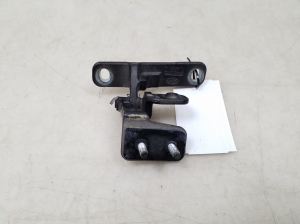 Land Rover Sport L320 (2005–2013) Pagasiruumi kaane hing - 2