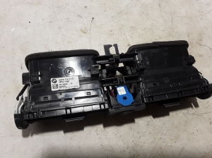 BMW 3 SERIES F30 (2011–2018) Salona paneļa ventilācijas restes 9218552 - 3