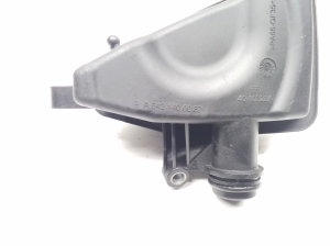 Mercedes Benz CLS-Class 219 (2004–2010) Sonstiger Behälter A6421400087 - 3