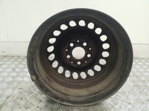 Mercedes Benz E-Class W210 (1995–2002) Felge A2104000702 - 2