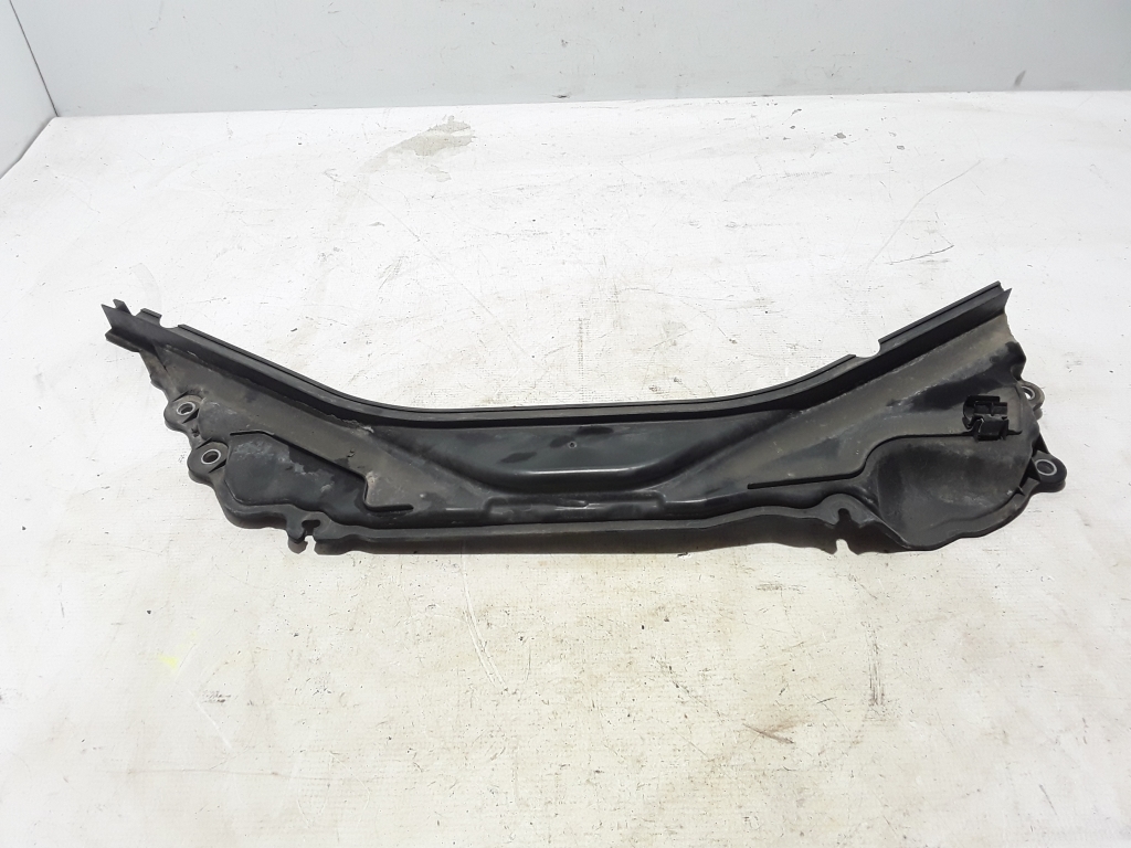 BMW 3 Series F30/F31 (2011-2020) Engine Cover 7331243 22450344