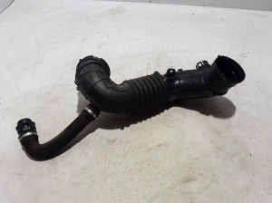  Air intake hose 