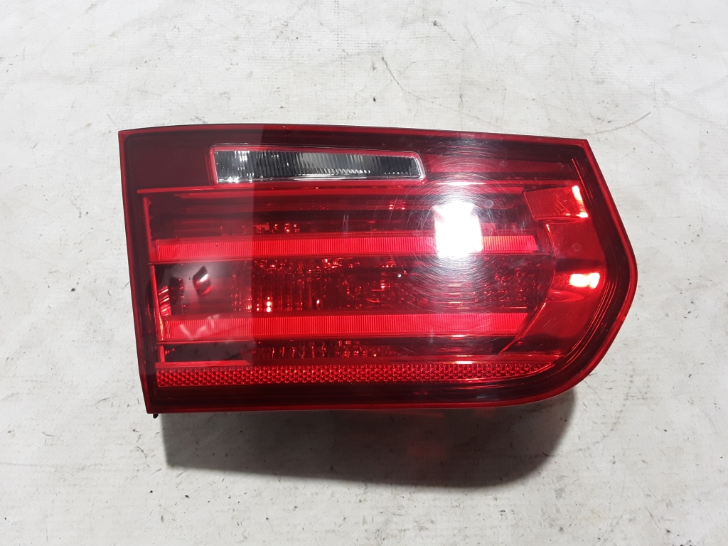 BMW 3 Series F30/F31 (2011-2020) Left Side Tailgate Taillight 7259915 22450283