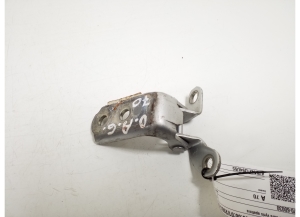 LEXUS RX (2003–2009) Rear side door lower hinge 68770-60030 - 2