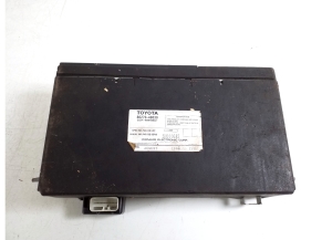 LEXUS RX MCU1 (1998–2003) CD vahetaja 86270-48030 - 3