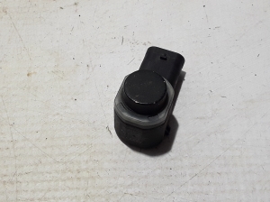   Parkošanās sensors aizmugurē  - 4M0919275 