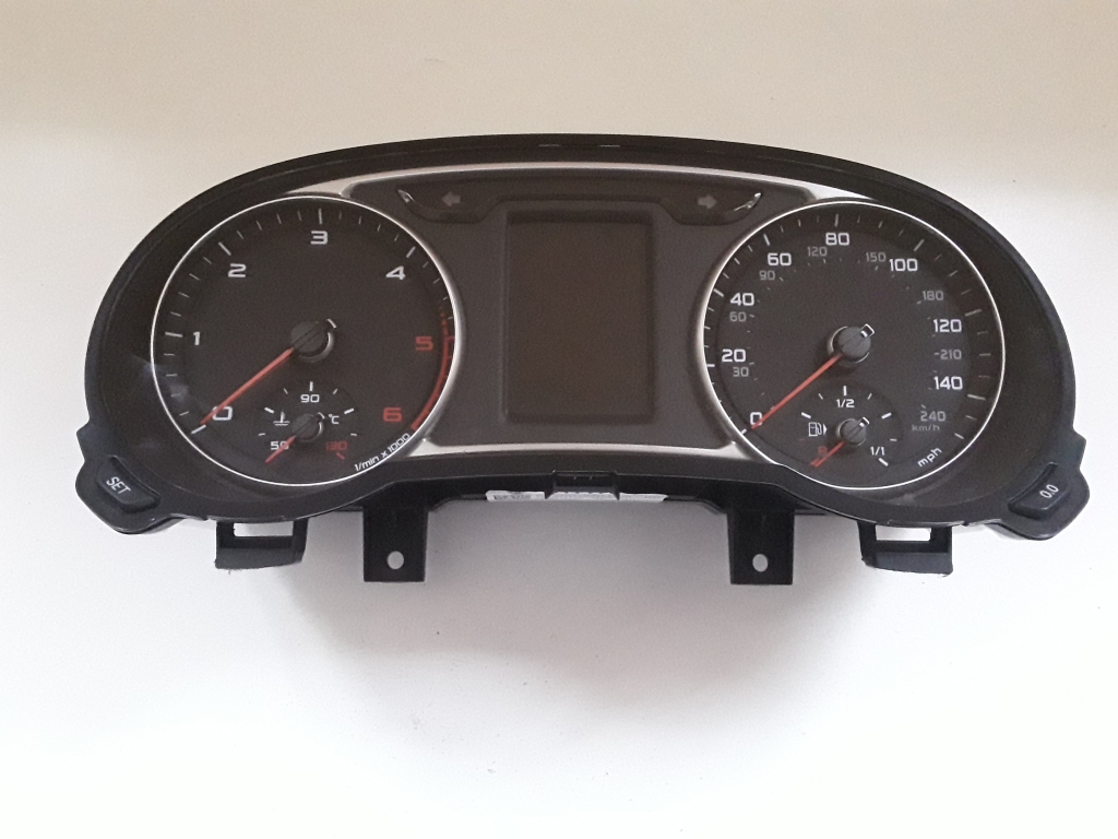 AUDI A1 8X (2010-2020) Speedometer 8XA920980F 23881253