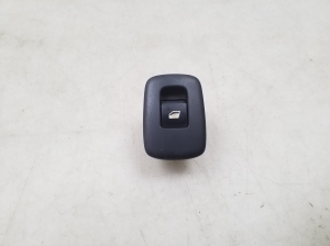   Rear side door glass switch 