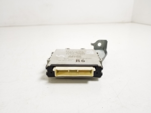 LEXUS RX GGL1 (2009–2015) Control unit 89940-48280 - 2