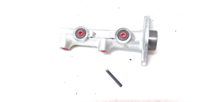 Land Rover Defender (1983–2016) Piduri peasilinder 360219130356 - 3