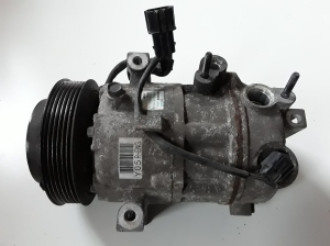  Air conditioner compressor 