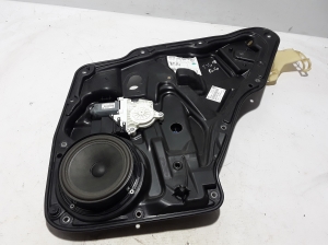 Rear side door window regulator - 5N0839730F