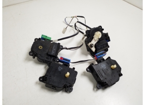 LEXUS RX GGL1 (2009–2015) Heater flap actuator - 2