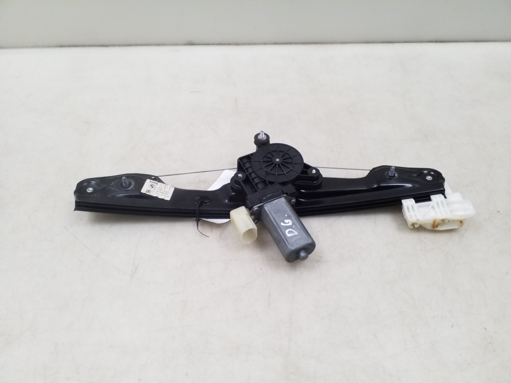 BMW 1 Series F20/F21 (2011-2020) Regulator de geam ușă dreapta spate 7242556 25070530