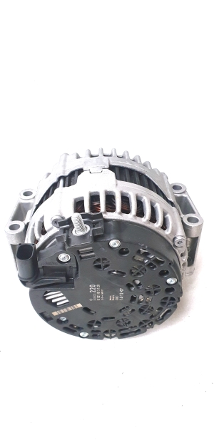 Mercedes Benz ML-Class 164 (2005–2011) Lichtmaschine 0121813120 - 2