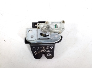LEXUS GS (1997–2005) Trunk lid lock 64600-30120 - 2