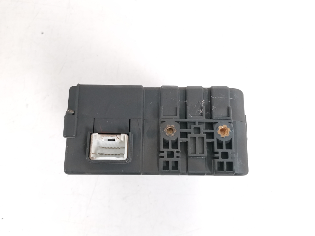 LEXUS RX 2 generation (2003-2009) Alte unități de control 89680-48010 21030445