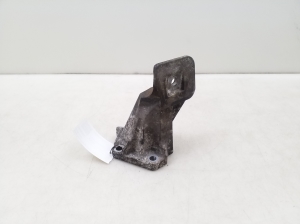 Land Rover Sport L320 (2005–2013) Engine bracket 7H226061AA - 5