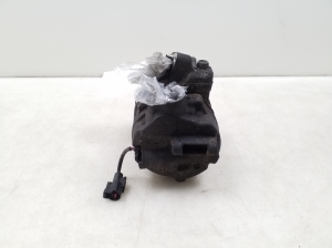 Land Rover Sport L320 (2005–2013) A/C compressor 8H2219D623CA - 4