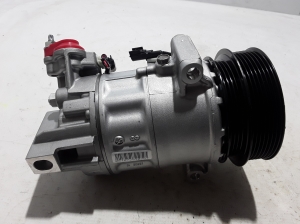  Air conditioner compressor 