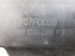 Subaru Impreza (2007–2012) Autre pièce du pare-chocs avant 57707FG050 - 2