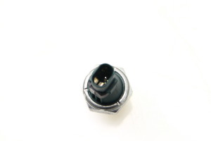 Volkswagen Golf VII (2012–2026) Ölsensor 06L919081 - 3