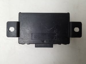 AUDI A4 B5 (1994–2001) Boîtier module alarme 4B0951173 - 2