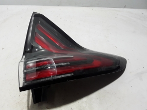  Rear corner lamp 