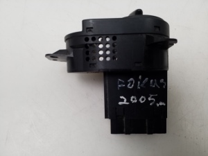 Ford Focus (1998–2005) Headlight switch - 3