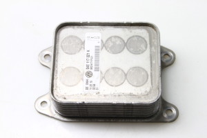 Ölkühler - 04E117021K