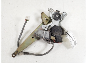 Rear side door window regulator and its parts - 