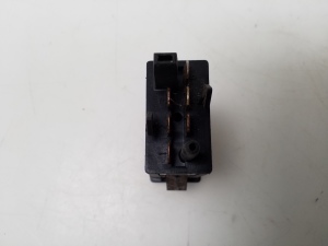 Volkswagen Passat B5 (1997–2005) Schalter Heckscheibenheizung 3B0959621C - 3