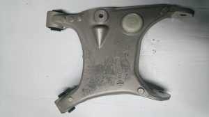 Rear control arm - 33326755990