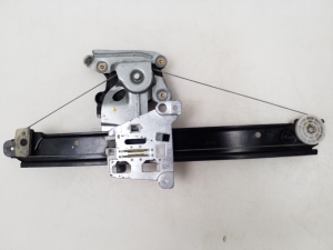 Rear side door window regulator and its parts - 