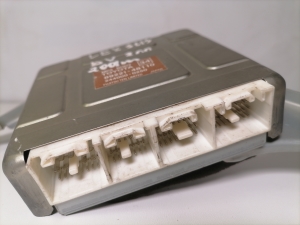 LEXUS RX MCU1 (1998–2003) Control unit 89221-48110 - 2