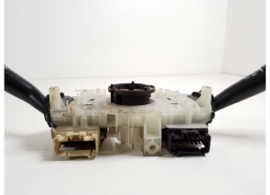 LEXUS RX MCU1 (1998–2003) Lüliti ja selle osad 84310-48050 - 3