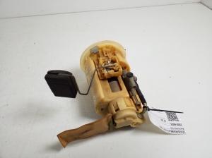 LEXUS RX MCU1 (1998–2003) Kütusepump paagis 77020-48020 - 3