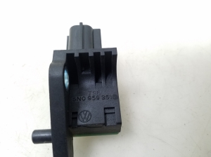 Volkswagen Tiguan (2007–2016) Airbagsensor 5N0959351 - 5