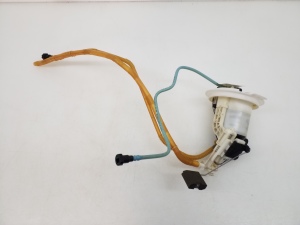   Kraftstoffpumpe im Tank  - A2044702494 