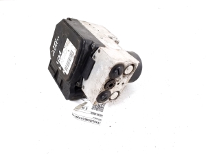 LEXUS RX MCU1 (1998–2003) ABS Steuergerät 44540-48030 - 3
