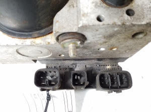 LEXUS RX MCU1 (1998–2003) ABS Steuergerät 44540-48030 - 4
