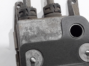 Volkswagen Tiguan (2007–2016) Schaltmechanismus 1K0711061B - 2