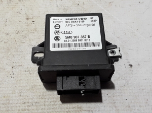 Gaismu vadības modulis - 5M0907357B